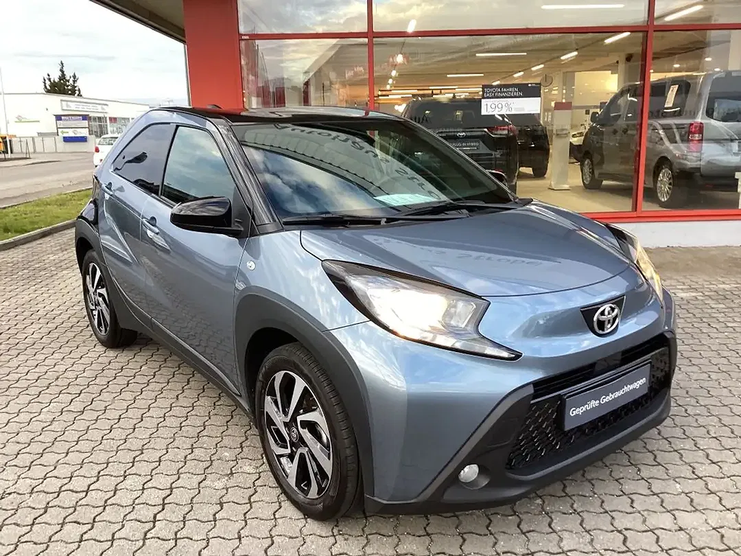 Toyota Aygo X Teamplayer - Thumbnail 5