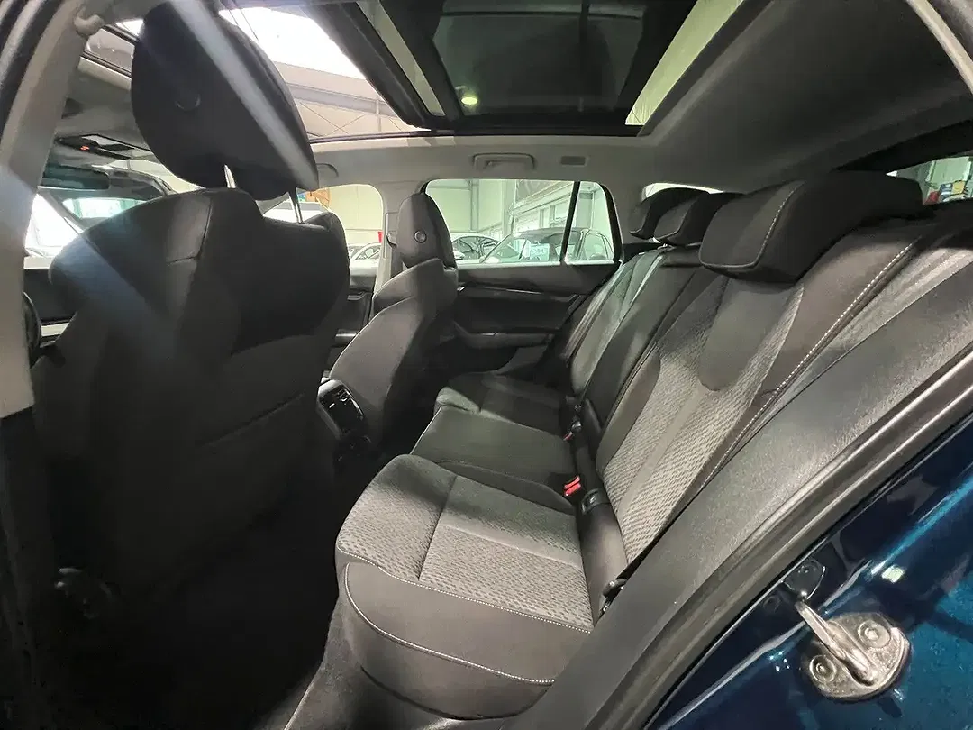 Skoda Octavia 1.0 TSI Combi - Thumbnail 14