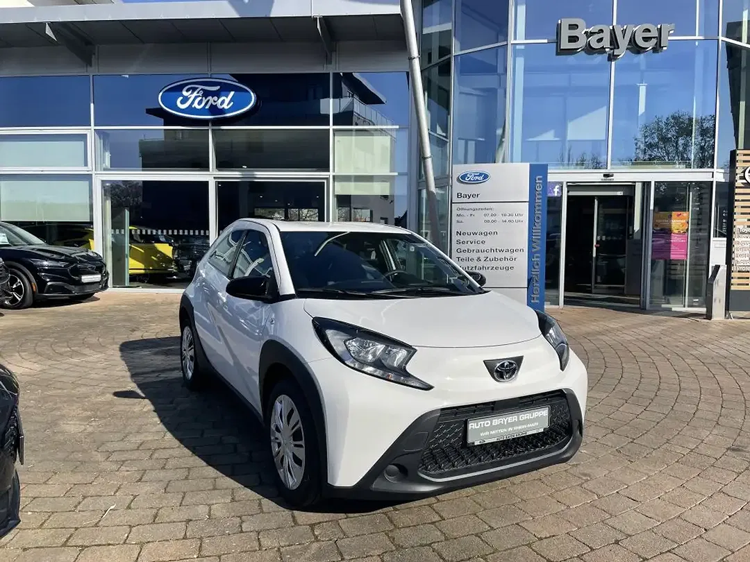 Toyota Aygo X - Thumbnail 1