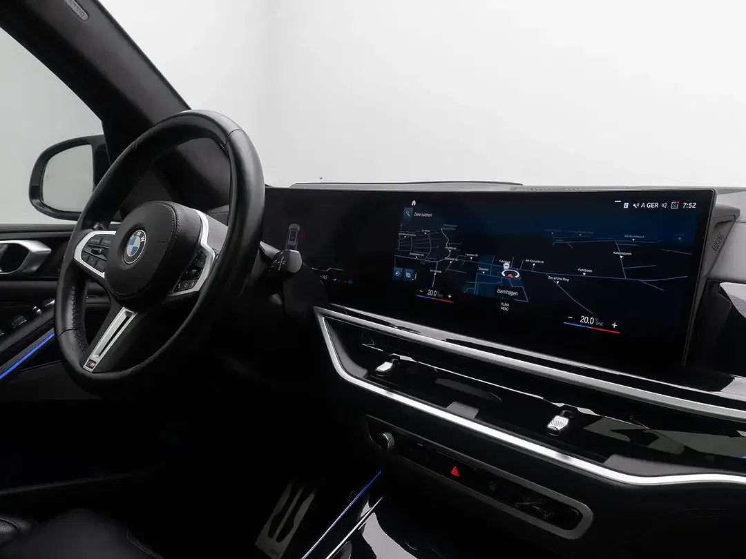 BMW X7 M - Thumbnail 20
