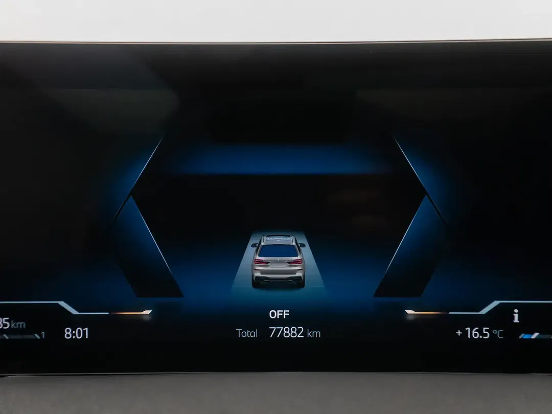 BMW X7 M - Thumbnail 22