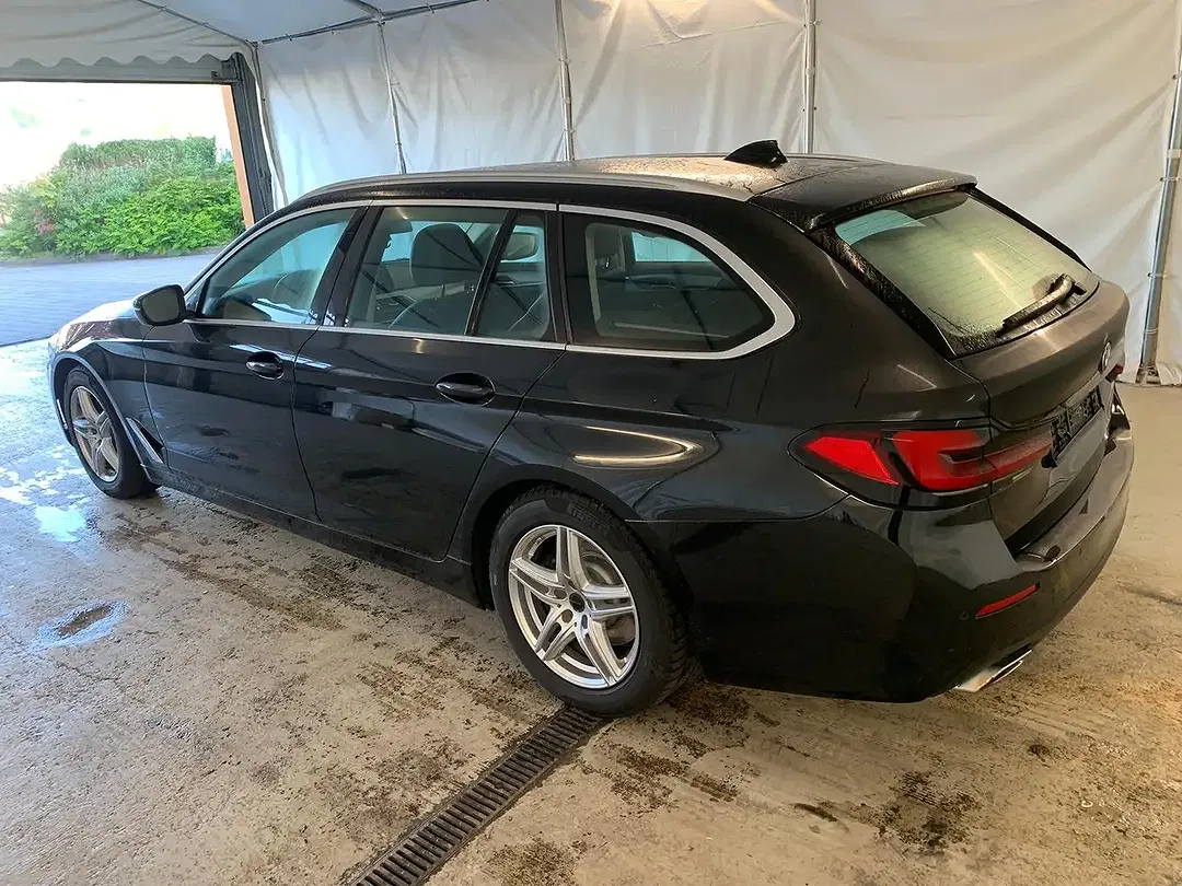 BMW 520 Touring - Thumbnail 4