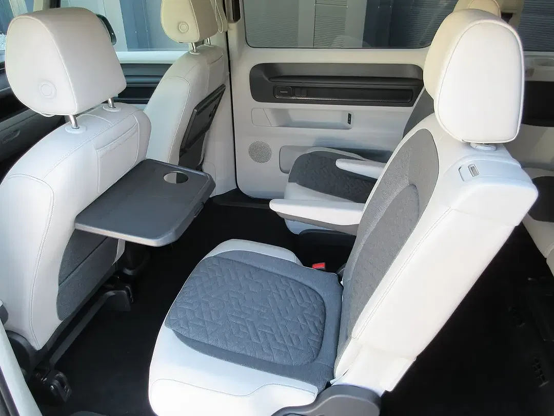 Volkswagen ID. Buzz Pro - Thumbnail 11