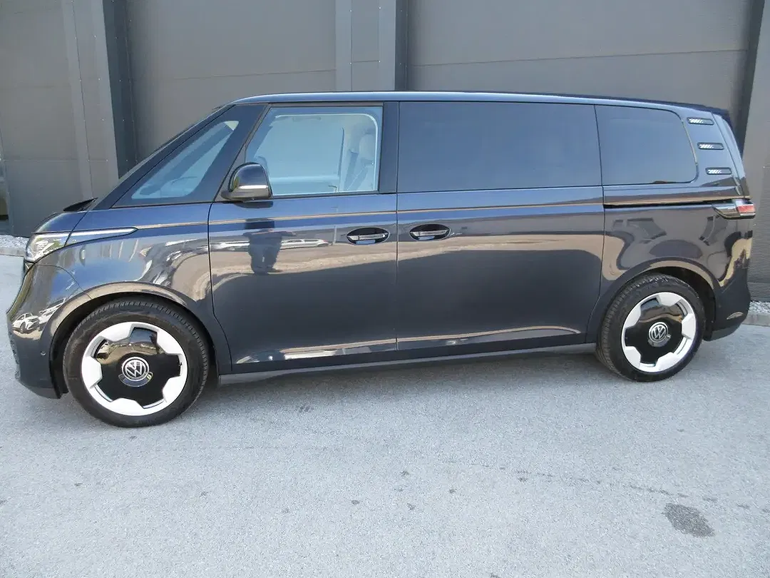 Volkswagen ID. Buzz Pro - Thumbnail 4