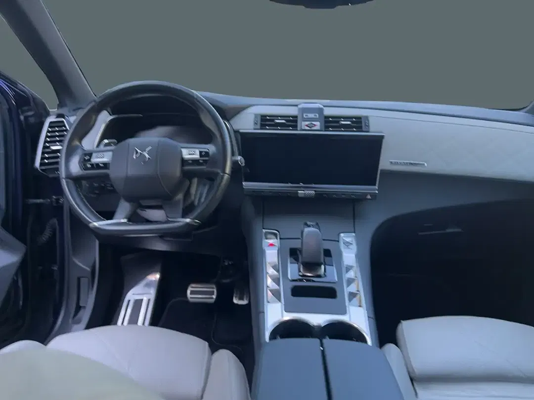 DS Automobiles DS 7 Crossback - foto 15