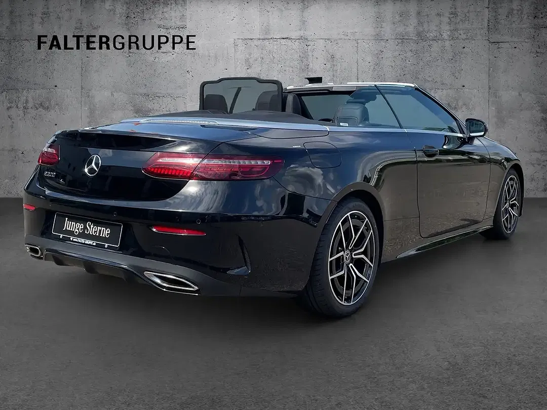 Mercedes-Benz E 200 AMG Night - Thumbnail 5