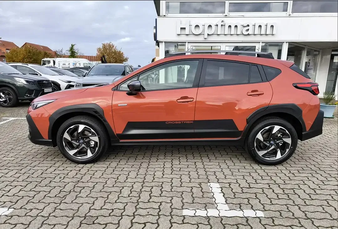 Subaru Crosstrek 2.0 e-Boxer Lineartronic AWD Platinum - foto 2