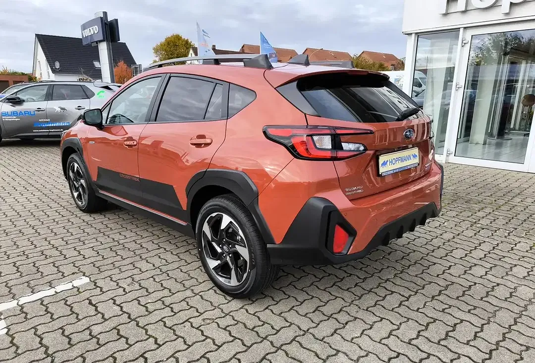Subaru Crosstrek 2.0 e-Boxer Lineartronic AWD Platinum - Thumbnail 3
