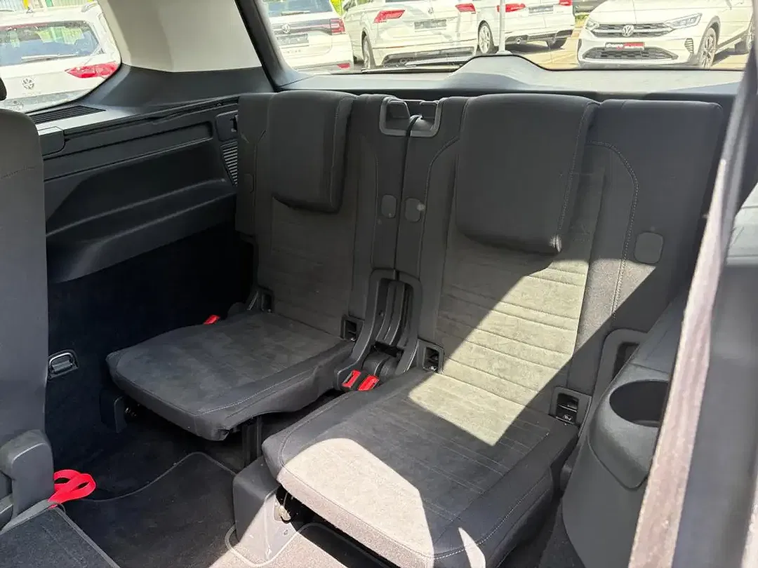 Volkswagen Touran 1.5 TSI DSG Highline - Thumbnail 5