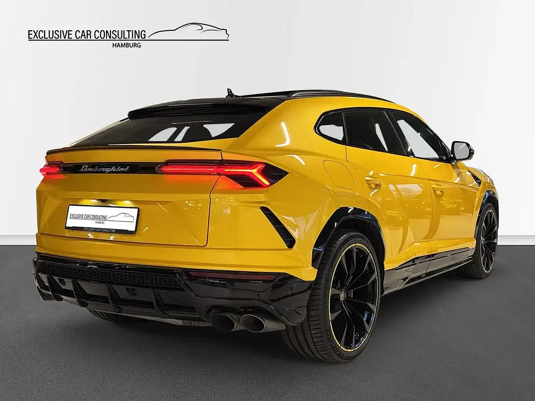 Lamborghini Urus - Thumbnail 6
