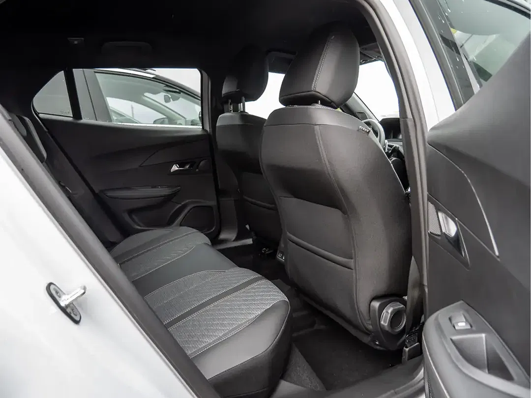 Peugeot 2008 145 Hybrid Allure - Thumbnail 8