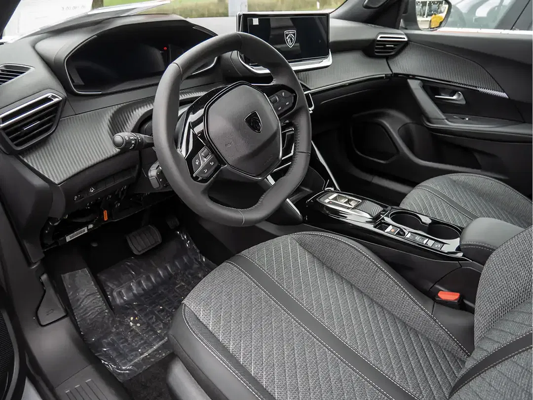 Peugeot 2008 145 Hybrid Allure - Thumbnail 9