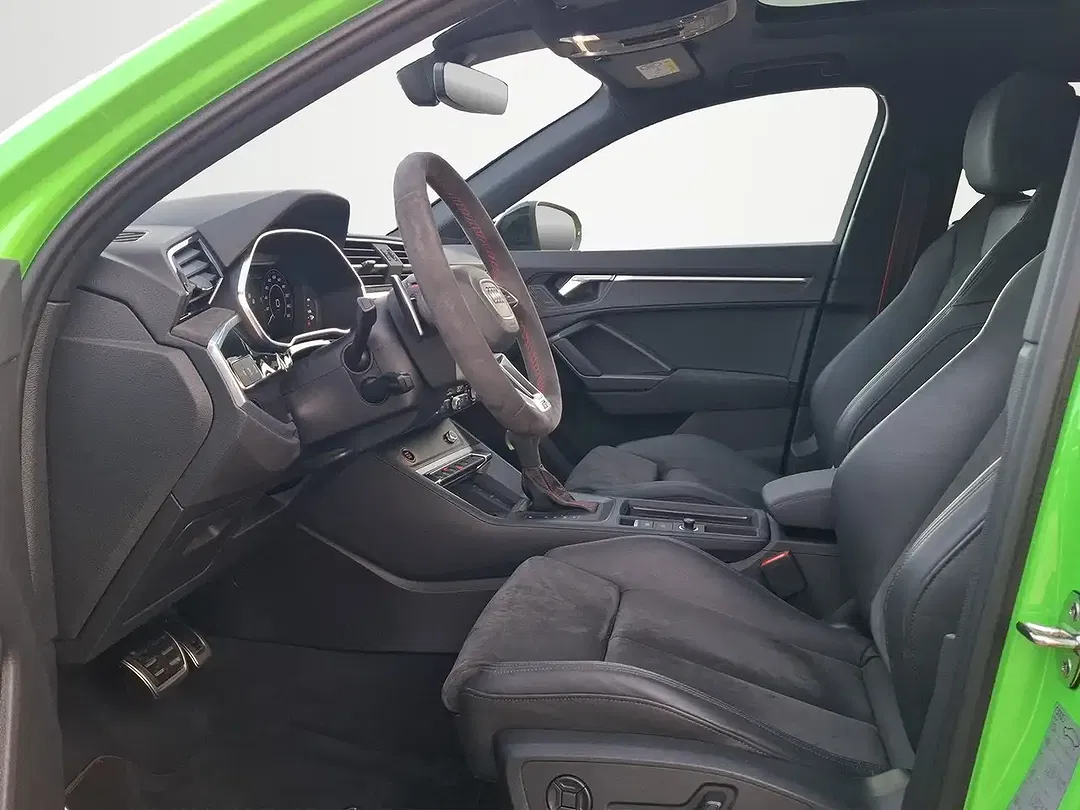 Audi RS Q3 2.5 TFSI quattro Sportback - Thumbnail 9