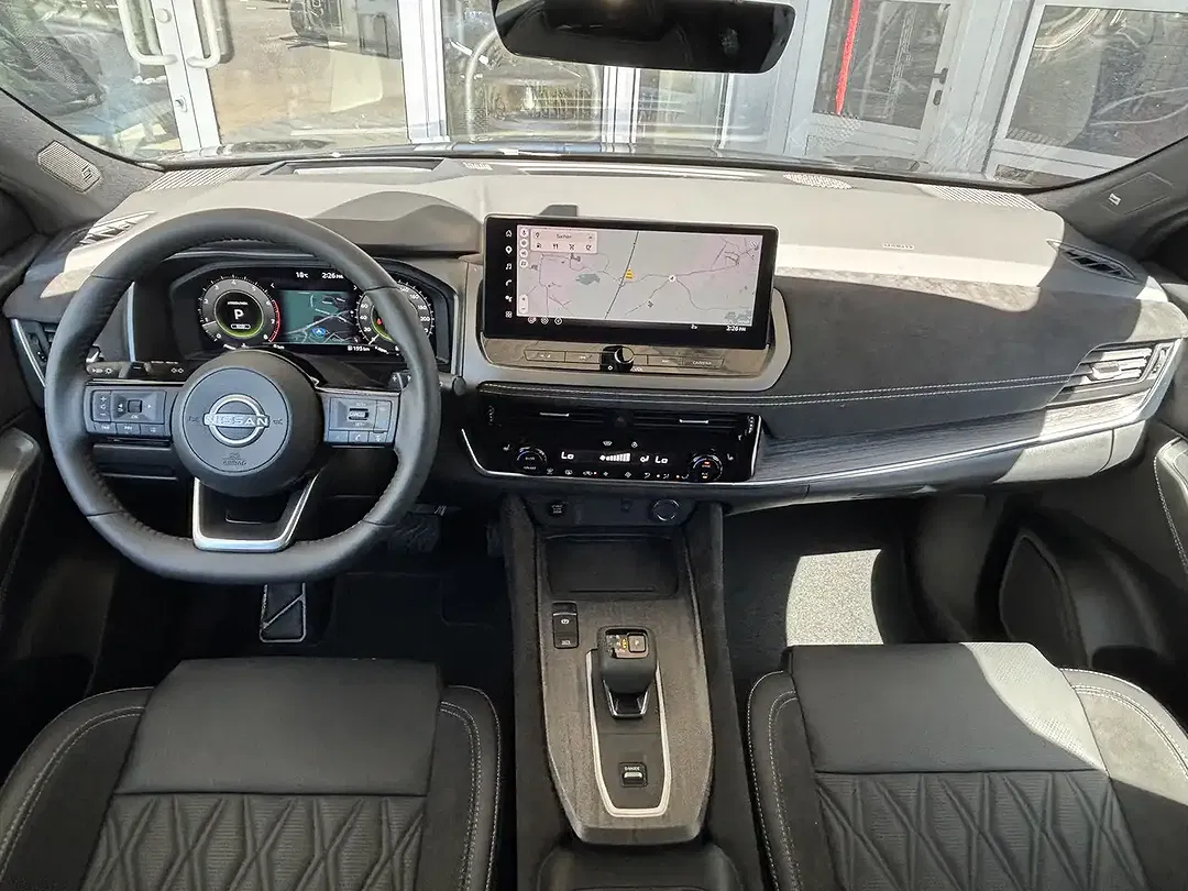 Nissan Qashqai 1.3 DIG-T Xtronic - Thumbnail 5