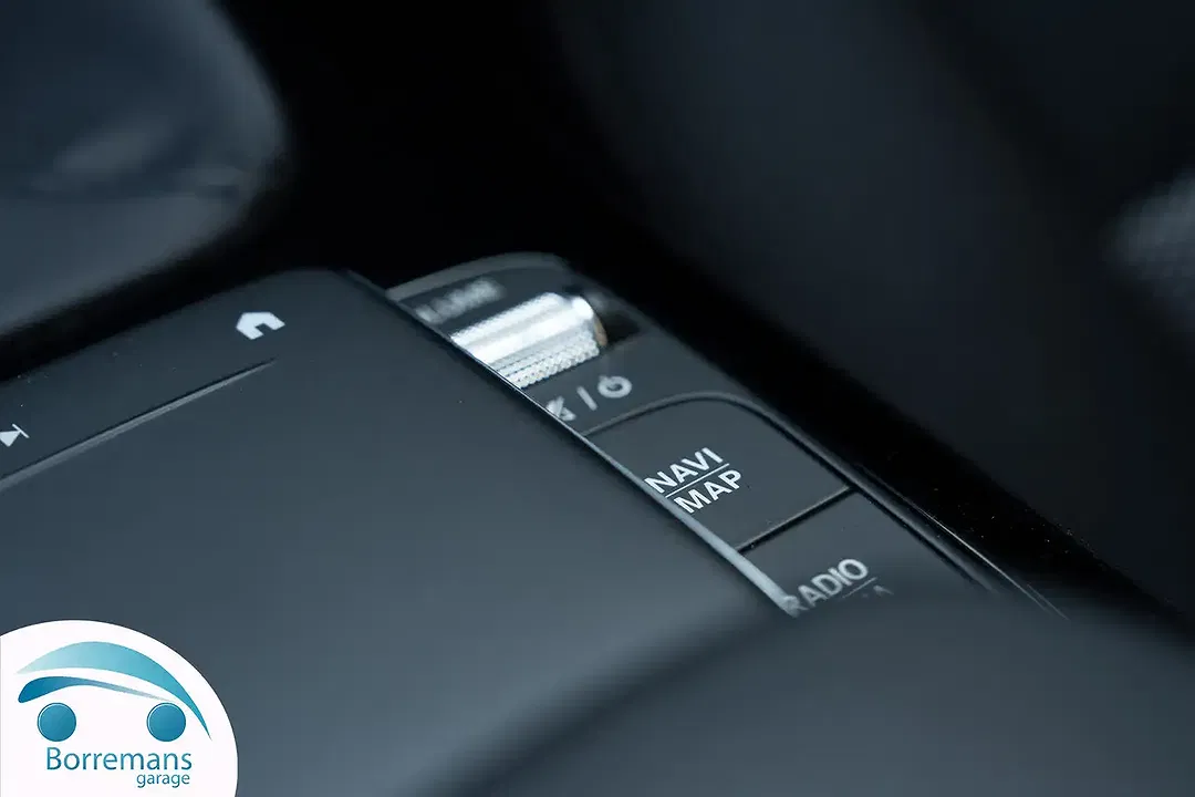 Mercedes-Benz CLA 180 - Thumbnail 12