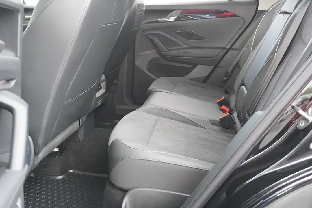 Volkswagen Tiguan 1.5 eTSI Elegance - Thumbnail 10
