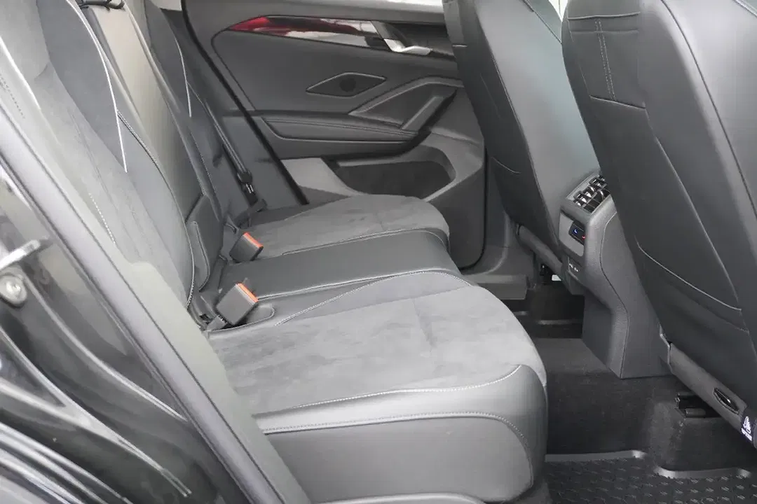 Volkswagen Tiguan 1.5 eTSI Elegance - Thumbnail 11