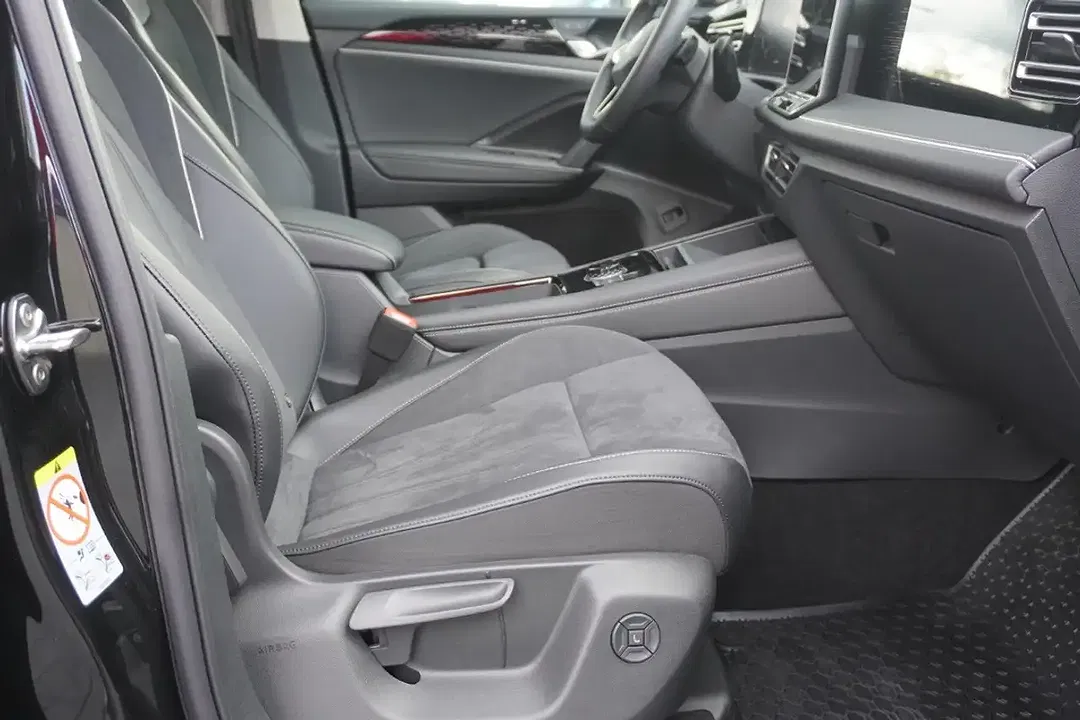Volkswagen Tiguan 1.5 eTSI Elegance - Thumbnail 12