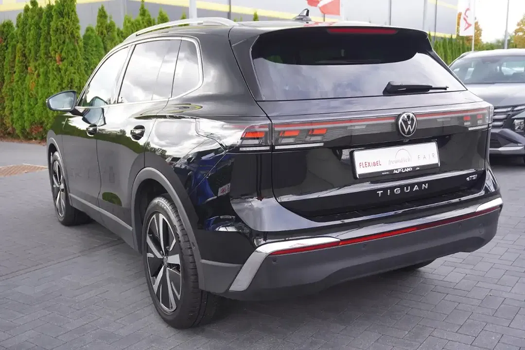 Volkswagen Tiguan 1.5 eTSI Elegance - foto 2