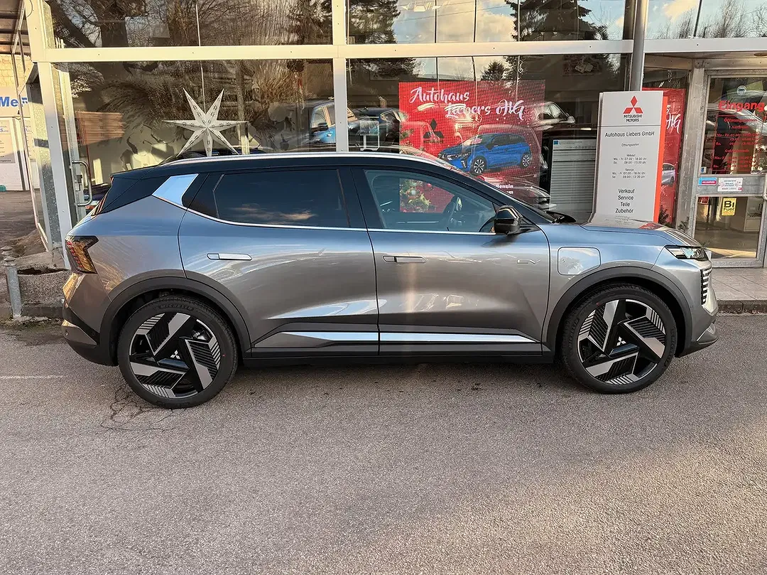 Mitsubishi Eclipse Cross Diamant Top - Thumbnail 5