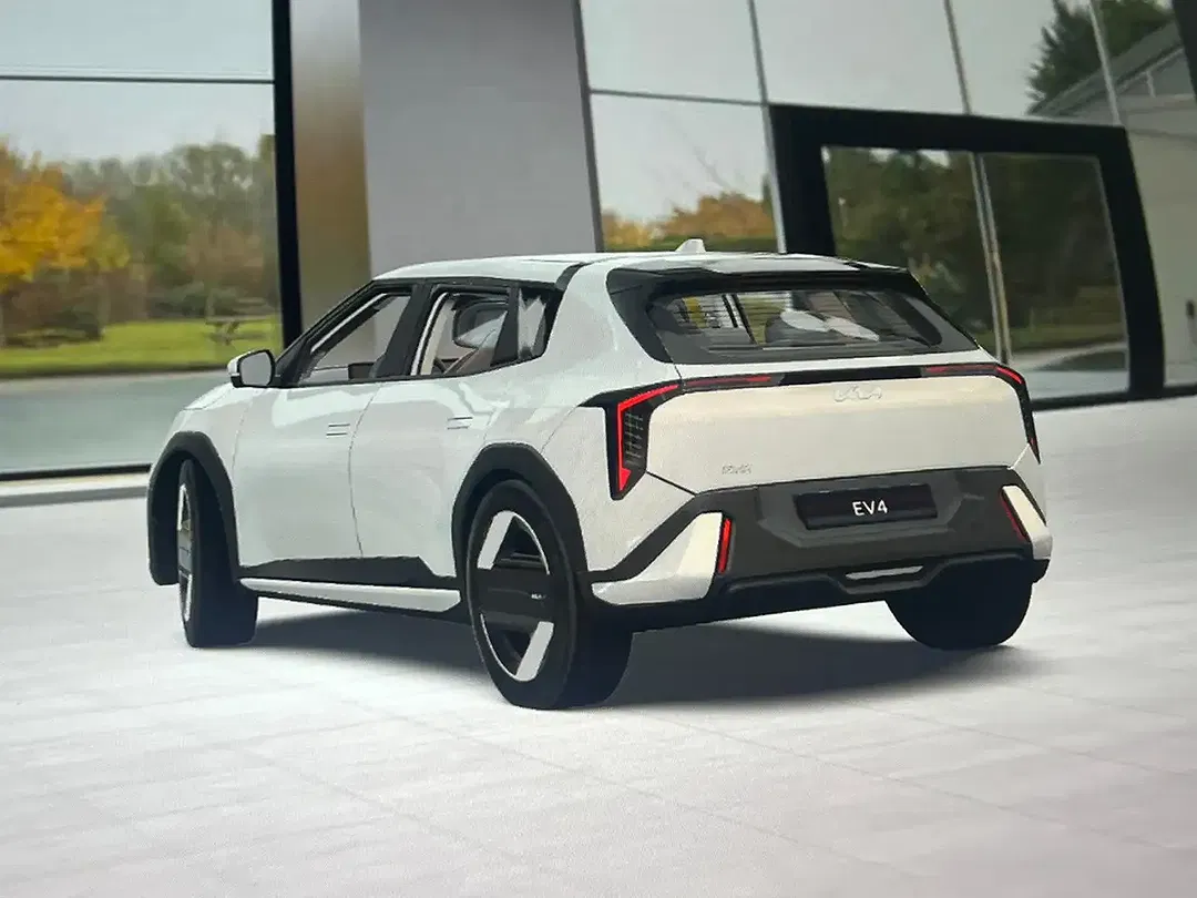 Kia EV4 Air - Thumbnail 3