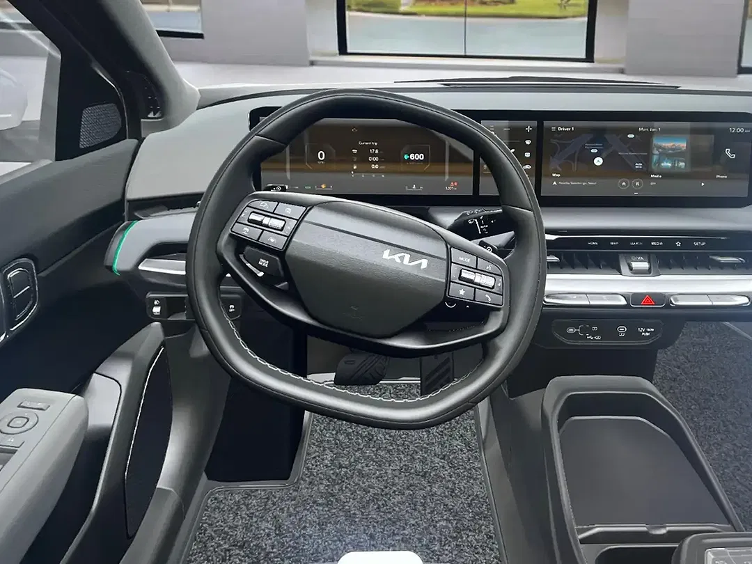 Kia EV4 Air - Thumbnail 7