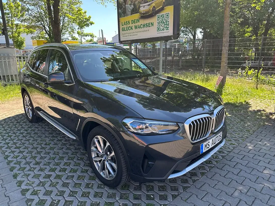 BMW X3 - Thumbnail 12