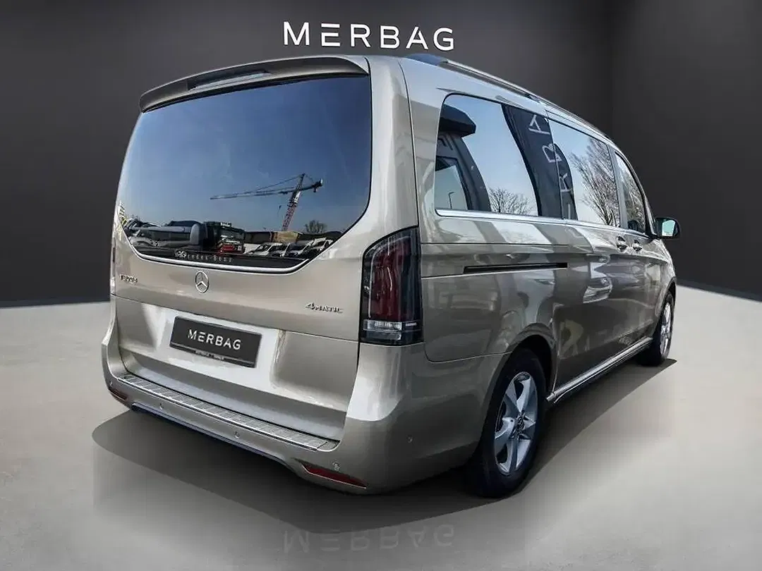 Mercedes-Benz V 300 Avantgarde AMG Line - Thumbnail 2