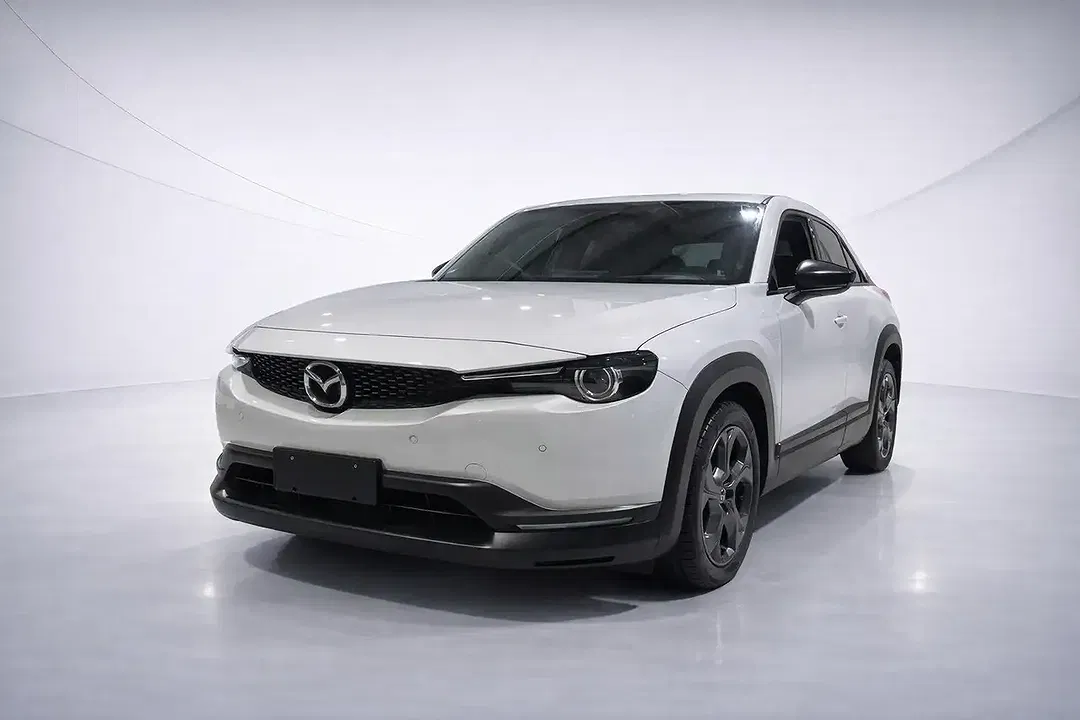 Mazda MX-30 e-SKYACTIV First Edition - Thumbnail 3