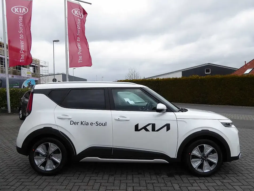 Kia Soul 64 kWh Design - Thumbnail 6
