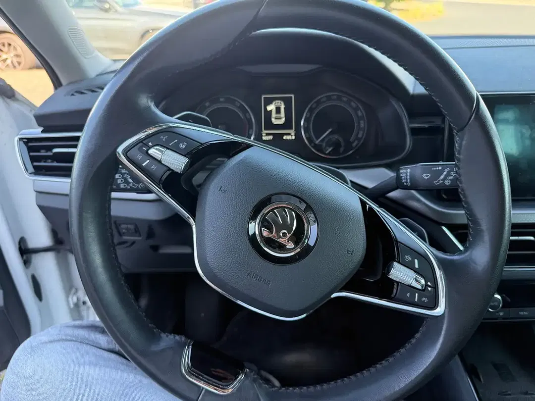 Skoda Kamiq Clever - Thumbnail 7