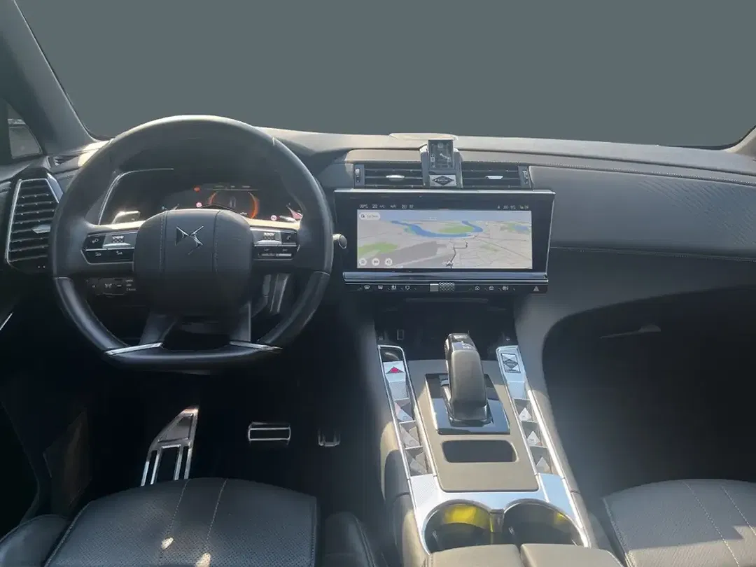 DS Automobiles DS 7 Crossback - Thumbnail 14