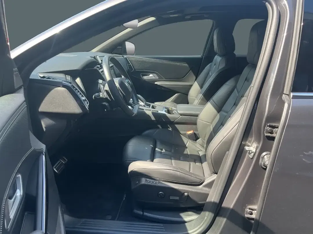 DS Automobiles DS 7 Crossback - Thumbnail 9