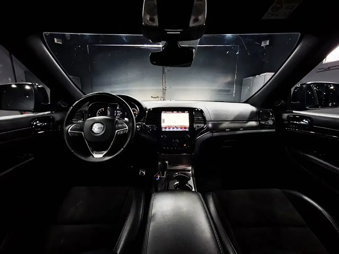 Jeep Grand Cherokee 3.0 CRDi - Thumbnail 11