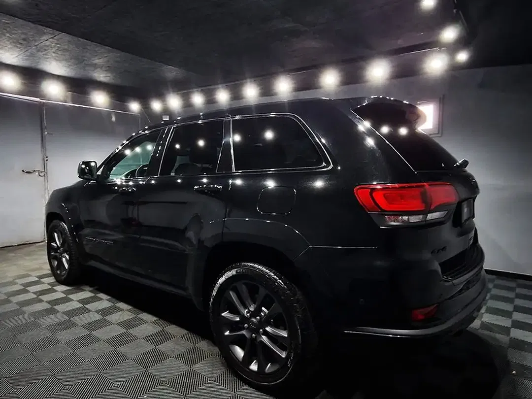 Jeep Grand Cherokee 3.0 CRDi - Thumbnail 3