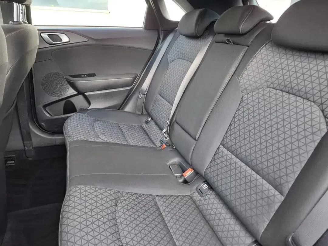 Kia Ceed / cee'd 1.6 CRDi Edition - Thumbnail 10