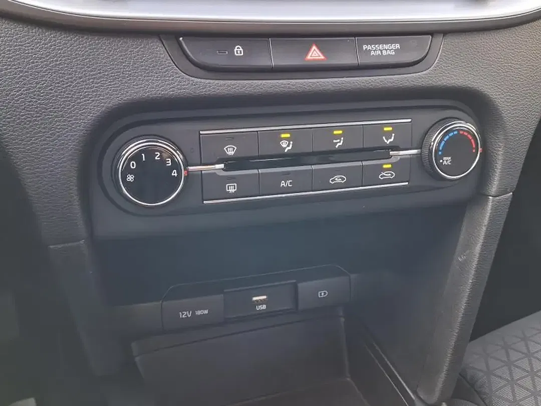 Kia Ceed / cee'd 1.6 CRDi Edition - Thumbnail 8