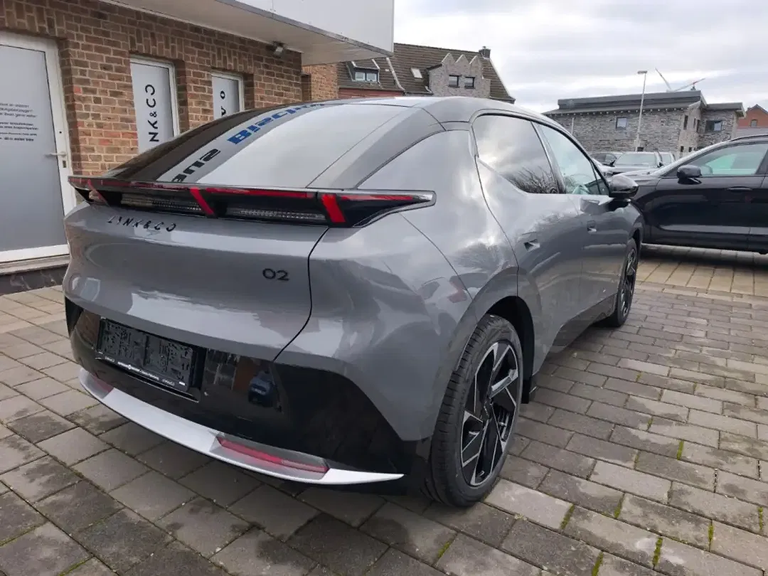 Lynk & Co 02 - Thumbnail 6
