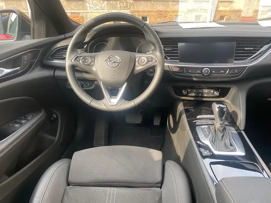 Opel Insignia AUT Elegance - foto 9