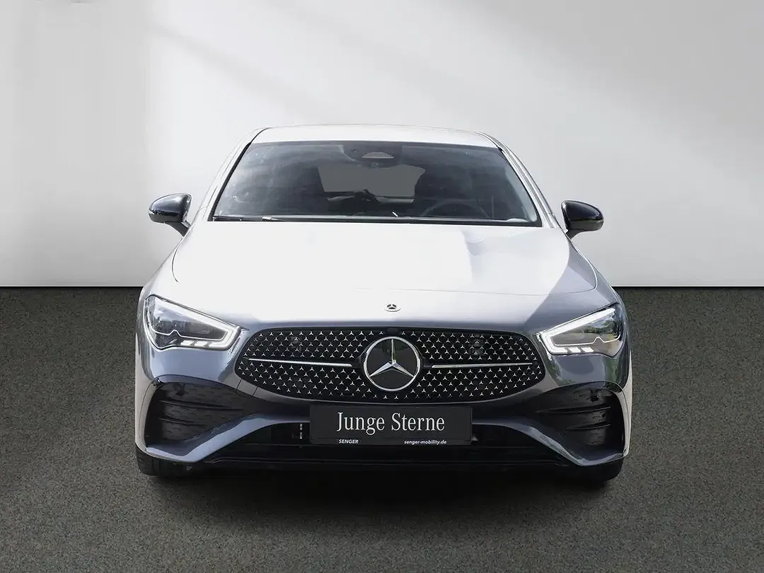 Mercedes-Benz CLA 200 AMG Night - Thumbnail 3