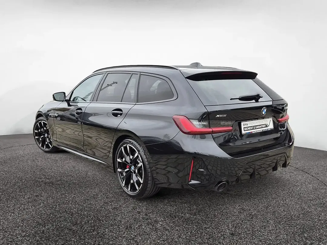 BMW 330 xDrive Touring M Sport Pro - Thumbnail 6