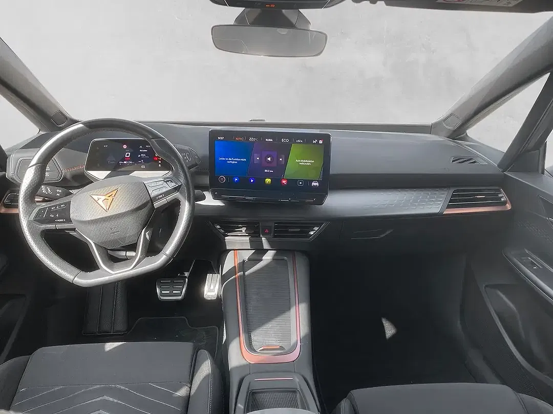 CUPRA Born - Thumbnail 6