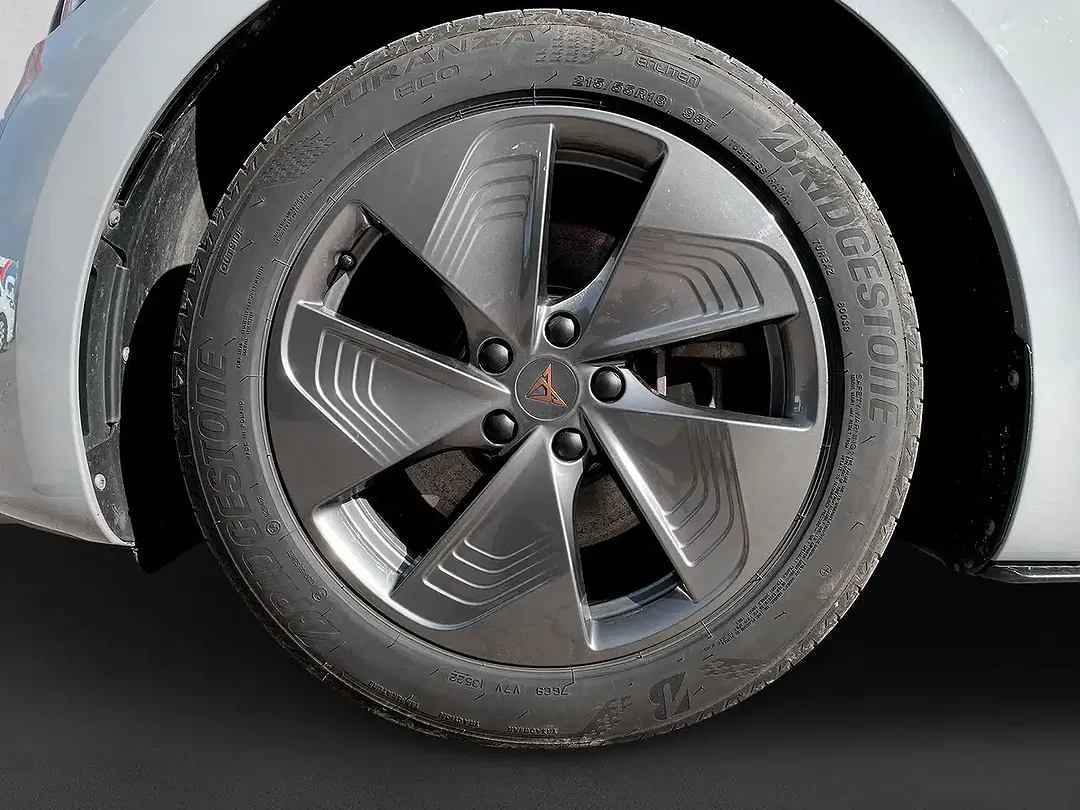 CUPRA Born - Thumbnail 4