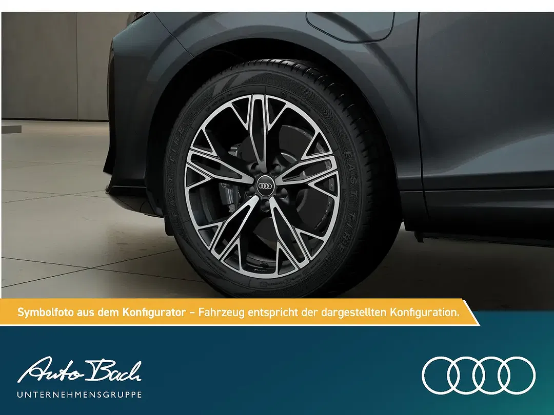 Audi Q3 S line - Thumbnail 6
