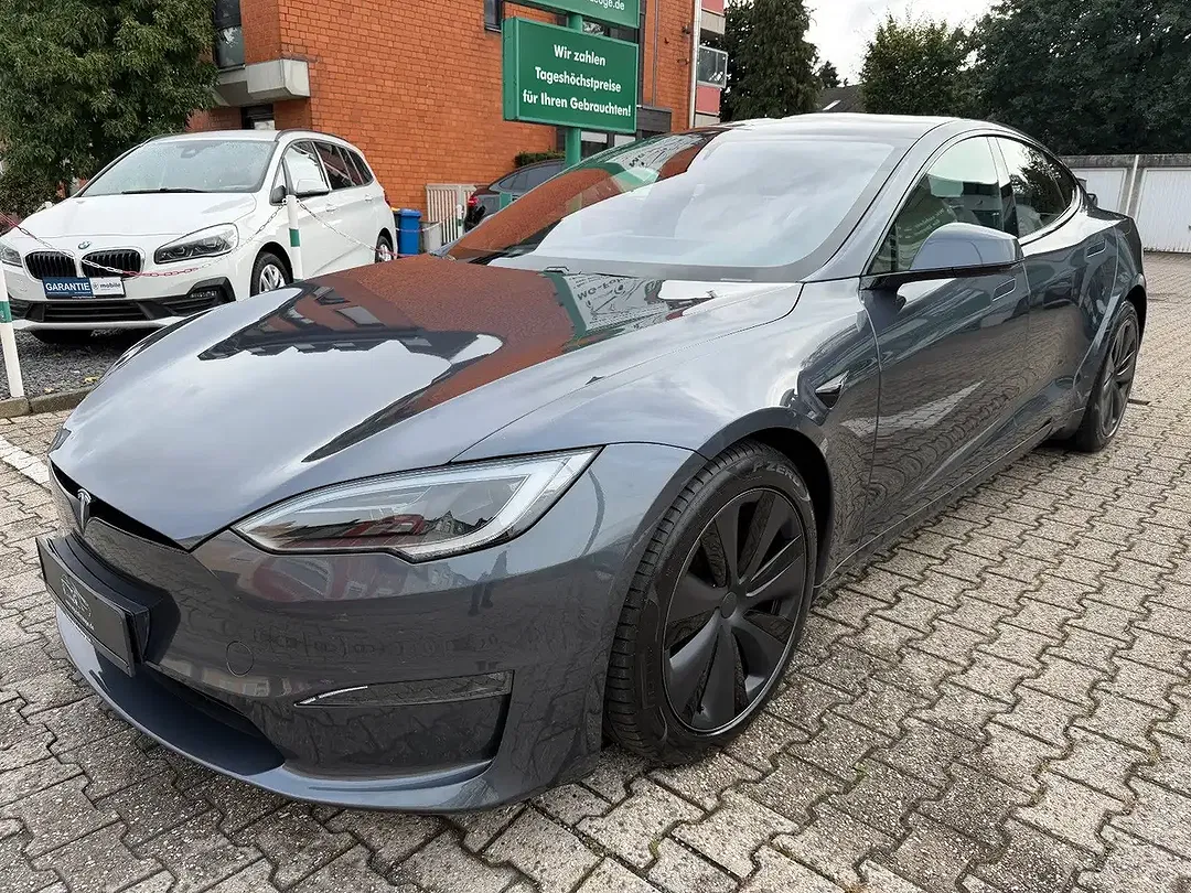 Tesla Model S AWD Dual Motor - Thumbnail 7