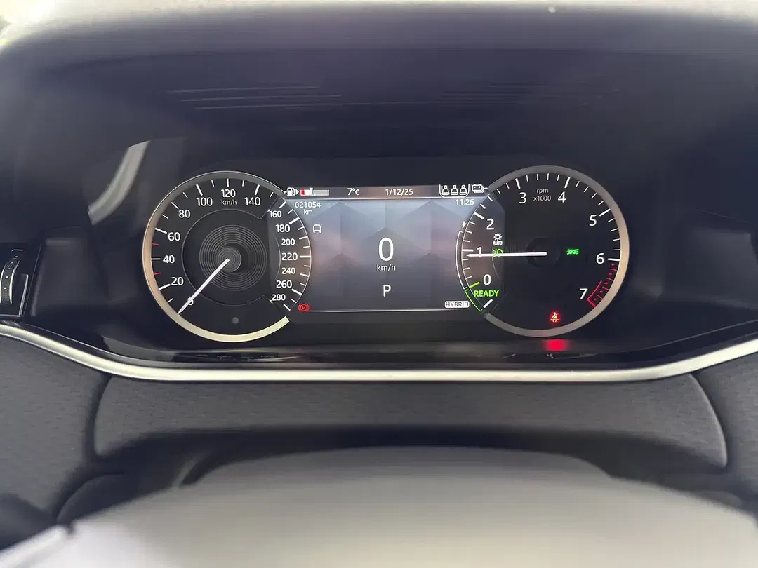 Land Rover Range Rover Hybrid S - Thumbnail 9