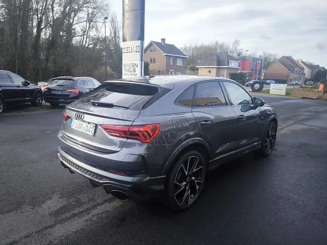 Audi RS Q3 2.5 TFSI S tronic quattro Sportback - Thumbnail 3