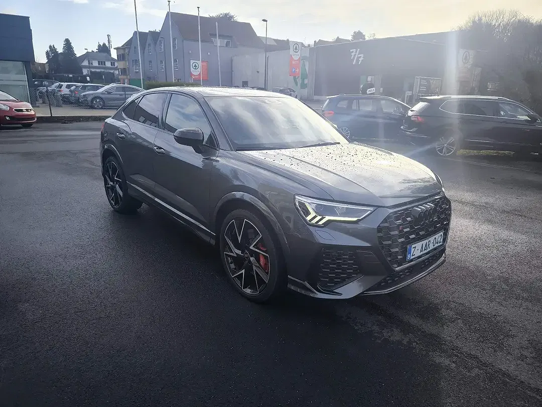 Audi RS Q3 2.5 TFSI S tronic quattro Sportback - Thumbnail 4