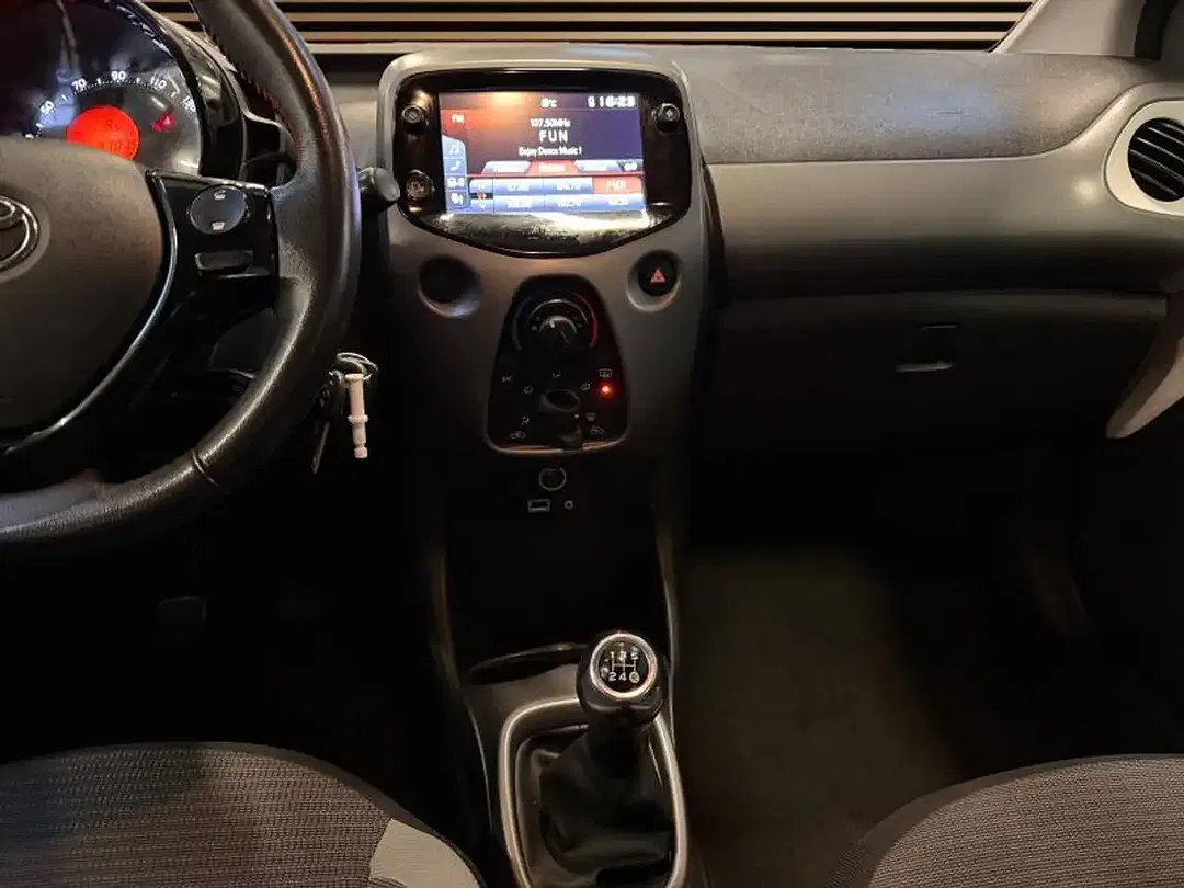 Toyota Aygo - Thumbnail 14