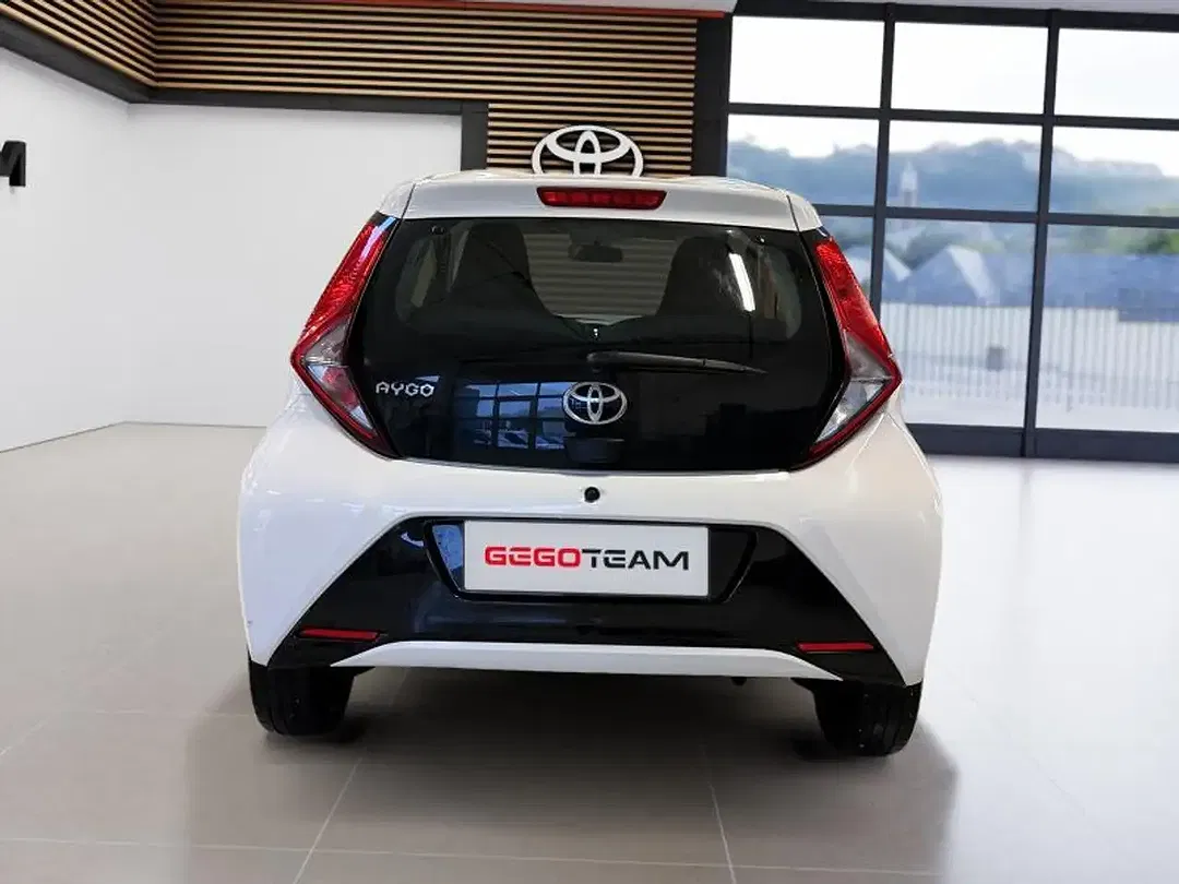 Toyota Aygo - Thumbnail 5